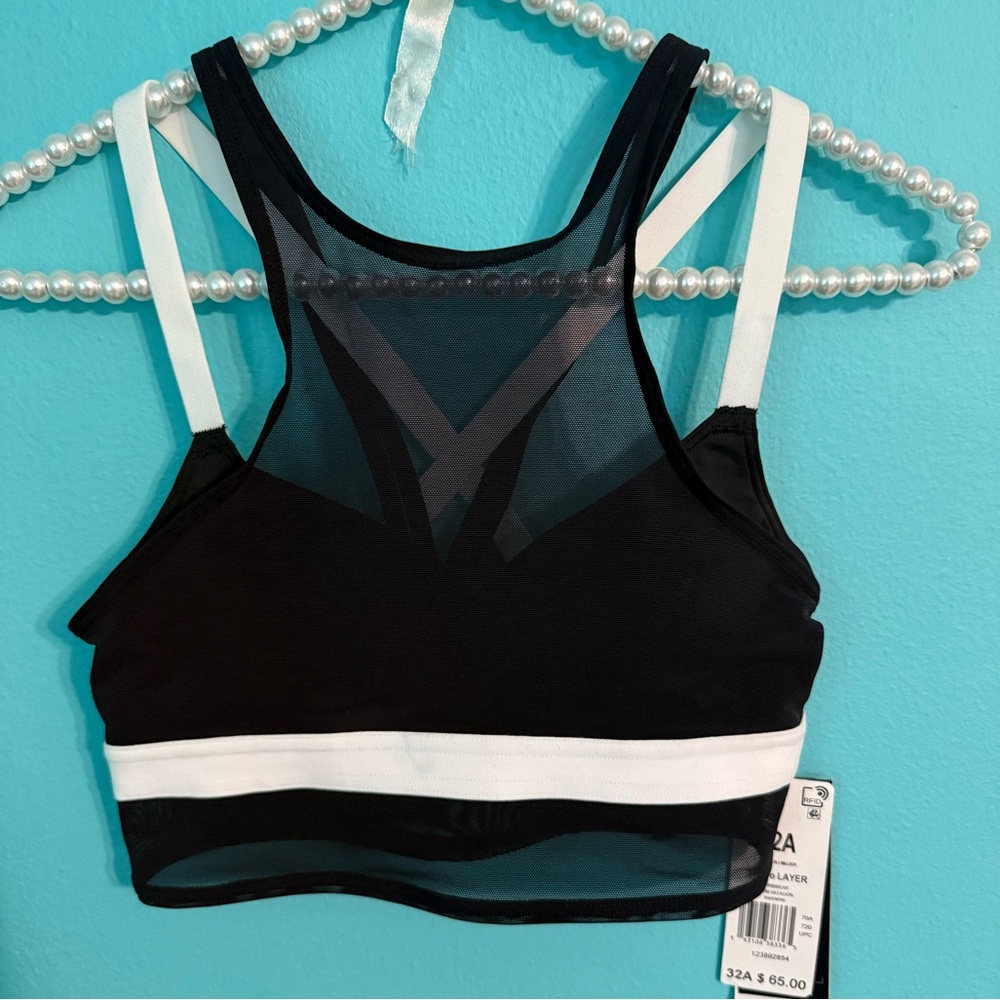 #121 NWT adidas Women’s SH3.ro Layer Swim Top w/Crisscross Back Straps